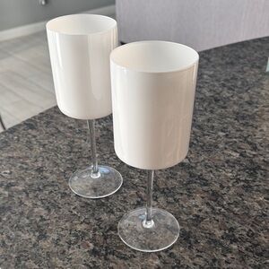 Elegant White Wine Glasses Set
